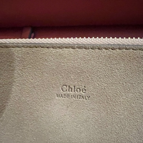 Chloe Faye Medium Shoulder Bag - Picture 7 of 8